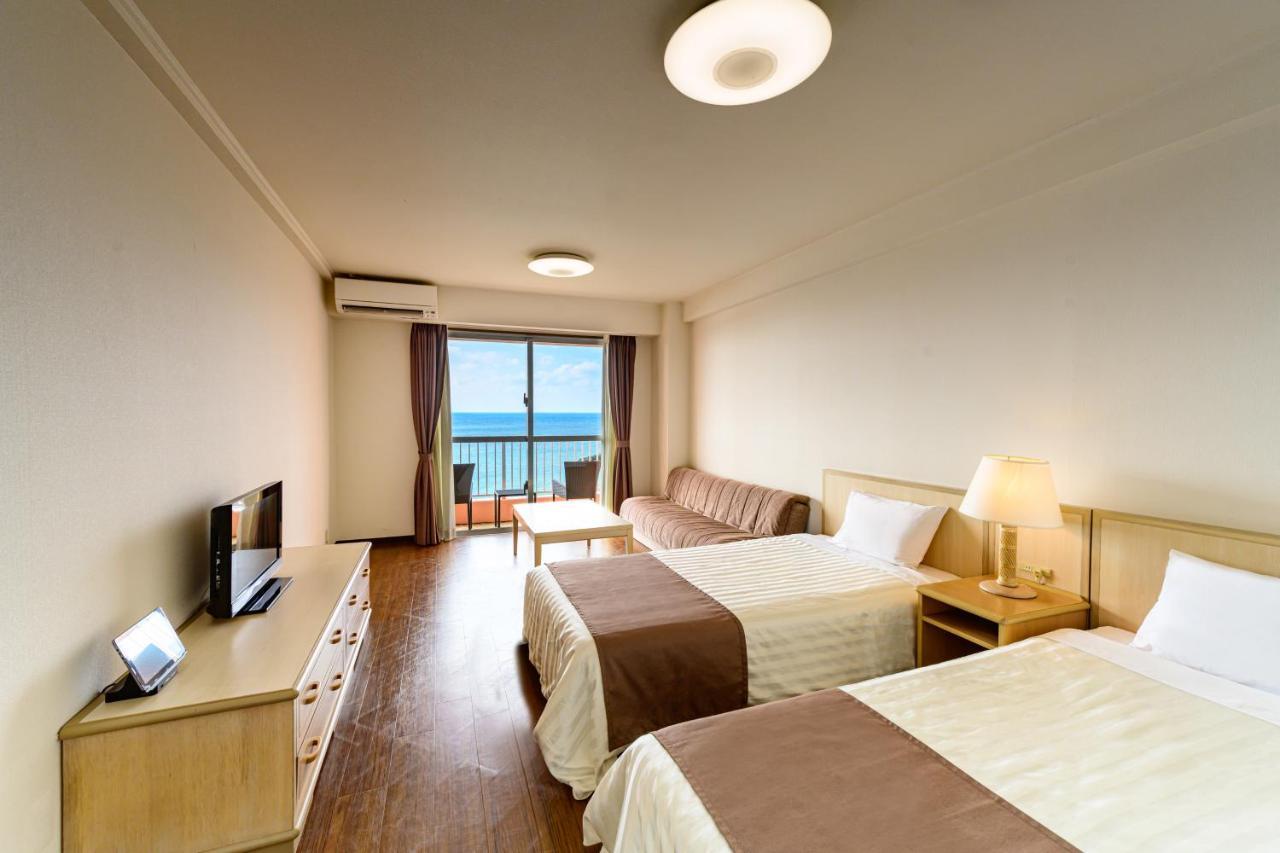 Hotel Robertson Harbor Miyakojima  Exteriör bild